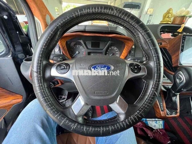 Ford Tourneo Tita 2.0 limousine siêu cao cấp đẹp