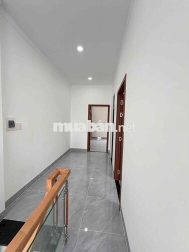 Nhà Phú Mỹ Mới Xây 3pn 2wc sẵn giường tủ , bàn ghế