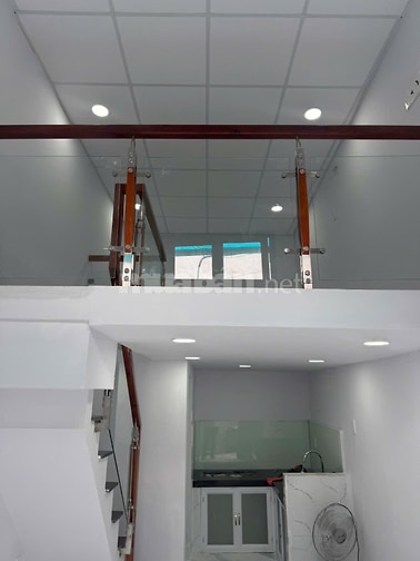CHÍNH CHỦ BÁN NHÀ Q7 CHỈ 870 TRIỆU CÁCH MẶT TIỀN 98 NGUYỄN THỊ THẬP Q7