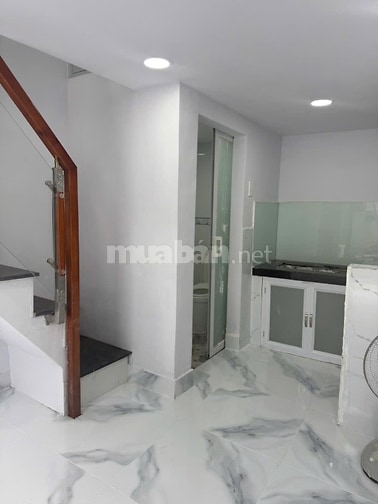 CHÍNH CHỦ BÁN NHÀ Q7 CHỈ 870 TRIỆU CÁCH MẶT TIỀN 98 NGUYỄN THỊ THẬP Q7