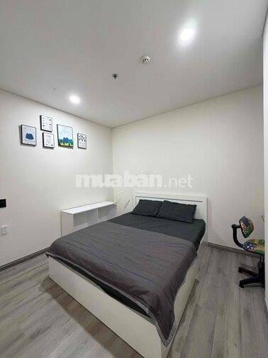 Cho thuê căn hộ 2 phòng ngủ Monarchy- Full nội thất - 75m2