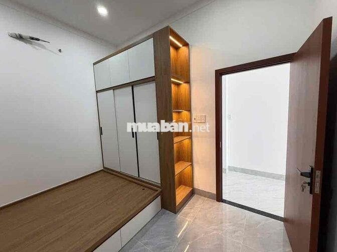 Nhà Phú Mỹ Mới Xây 3pn 2wc sẵn giường tủ , bàn ghế