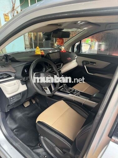 Toyota Veloz 2022 Top Bạc