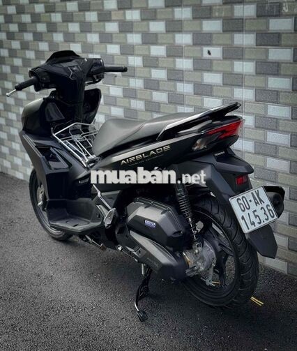 Ab 125 4 Val 2023-2024 Đen Nhám chính chủ