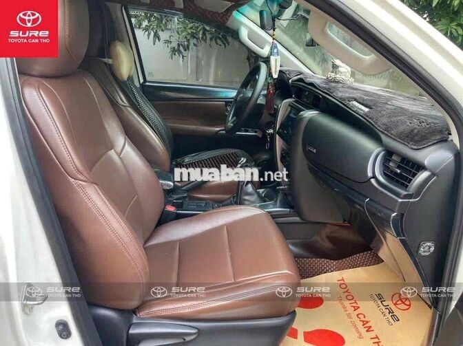 Toyota Fortuner G 4x2 2023 Trắng Số sàn