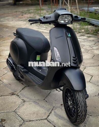 Vespa Sprint 125 Notte 2019 Đen nhám có góp