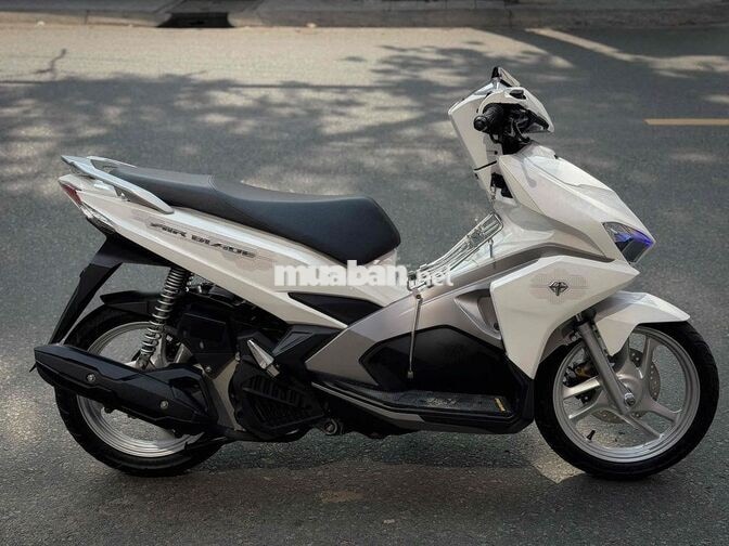 Ab 125 2017 Trắng Bạc bao hồ sơ