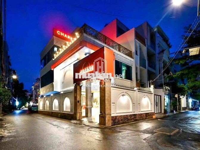 NGANG 15M CHO THUÊ GÓC 2 MẶT TIỀN SƯ VẠN HẠNH QUẬN 10