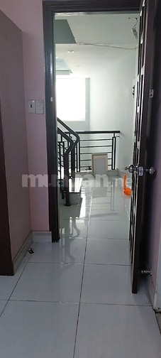 Cho thuê 1 phòng  máy lạnh ,giờ giấc 