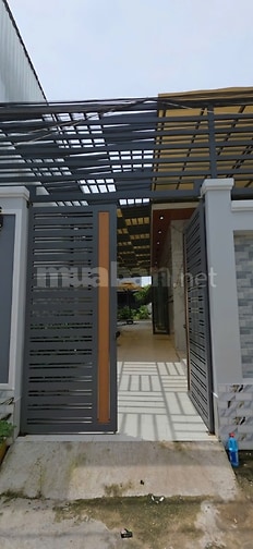 Nhà riêng có sân vườn rộng sát KDC Anh Tuấn, giáp Quận 7