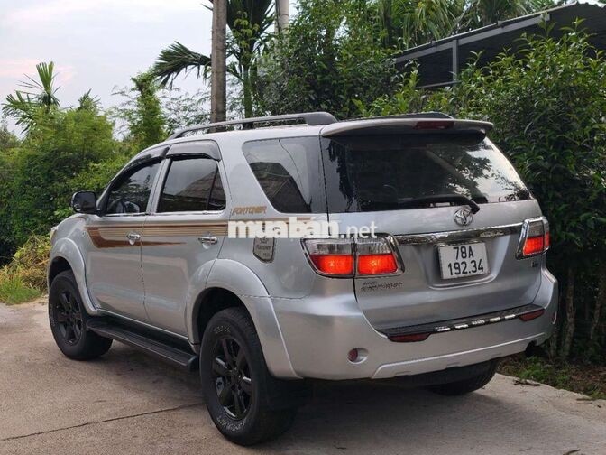 Toyota Fortuner 2009  máy dầu