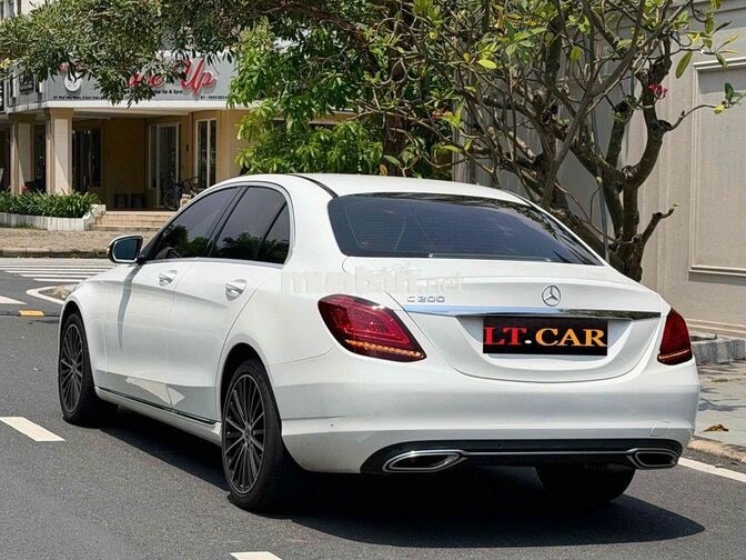 Mercedes C200 Exclusive 2020 Trắng 34.000 miles