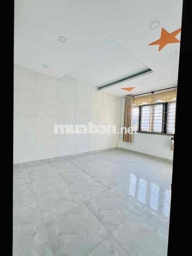 Cho Thuê Biệt Thự DT 10x40m 1Trệt 1Lầu 4Pn 4Wc Gara Ôtô Hẻm 1/ Ngắn