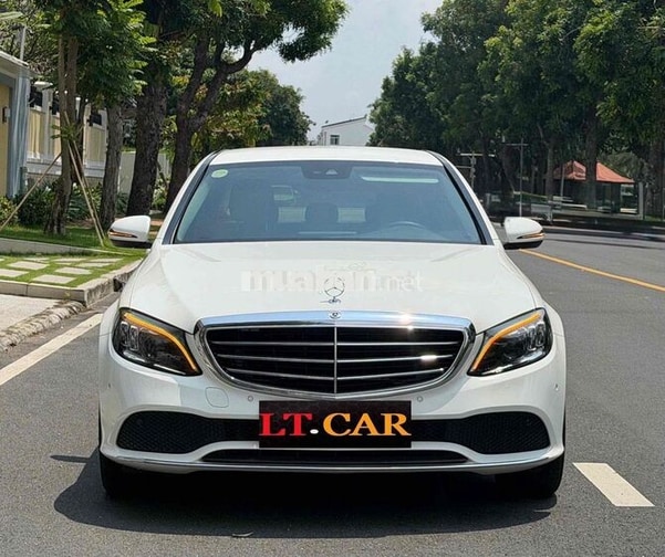 Mercedes C200 Exclusive 2020 Trắng 34.000 miles