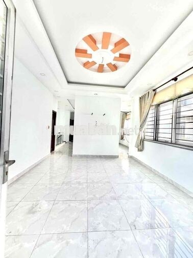 Cho Thuê Biệt Thự DT 10x40m 1Trệt 1Lầu 4Pn 4Wc Gara Ôtô Hẻm 1/ Ngắn