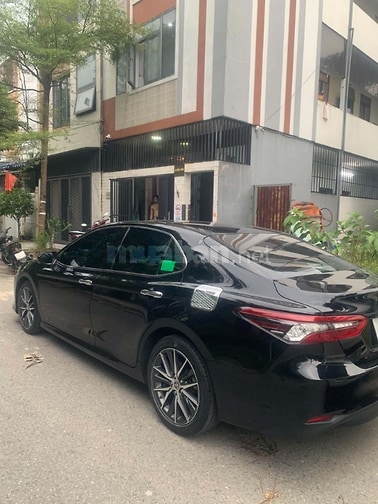 Toyota Camry 2.0Q 2022 - Một chủ, full lịch sử bảo dưỡng hãng