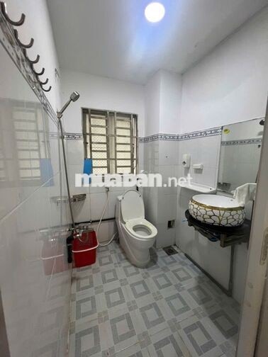 Nhà 5 tầng cho thuê - Phú Nhuận - Đầy đủ nội thất