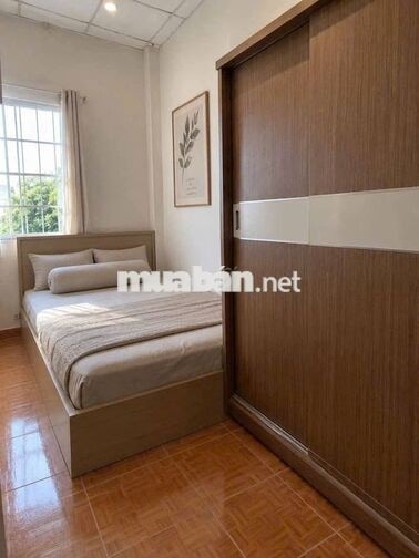 CHO THUÊ CĂN 2 PHÒNG NGỦ - CÓ CỬA SỔ THOÁNG
