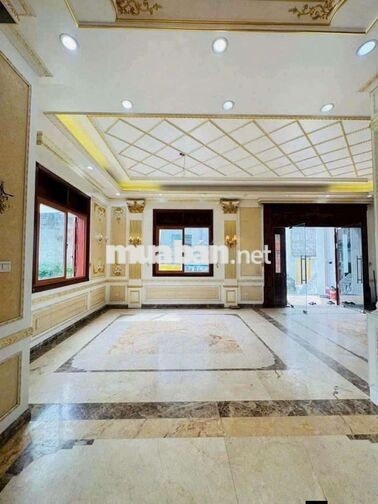 Biệtthự 3TẦNG GẦN  #800m2 (27❌27M)
#Thạnh_Lộc_Quận12 Có 450m2 Thổ cư.