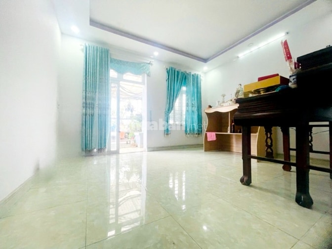 NHÀ MẶT TIỀN, 2 TẦNG, TÂN ĐÔNG HIỆP. 91M2. GIÁ 3 TỶ XX