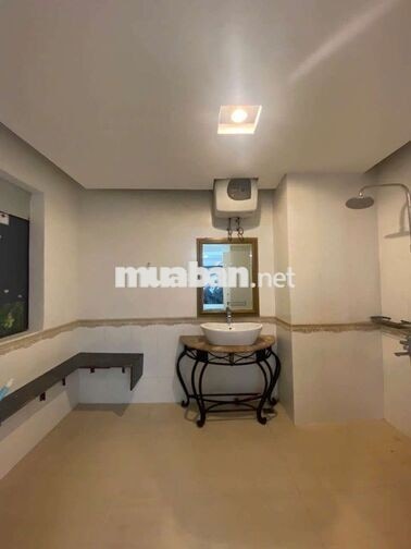 Văn Phòng Tadaland tại Biệt thự số 8, Đường số 14,BThạnh, chuyênnghiệp