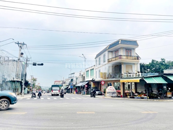 NHÀ MẶT TIỀN, 2 TẦNG, TÂN ĐÔNG HIỆP. 91M2. GIÁ 3 TỶ XX