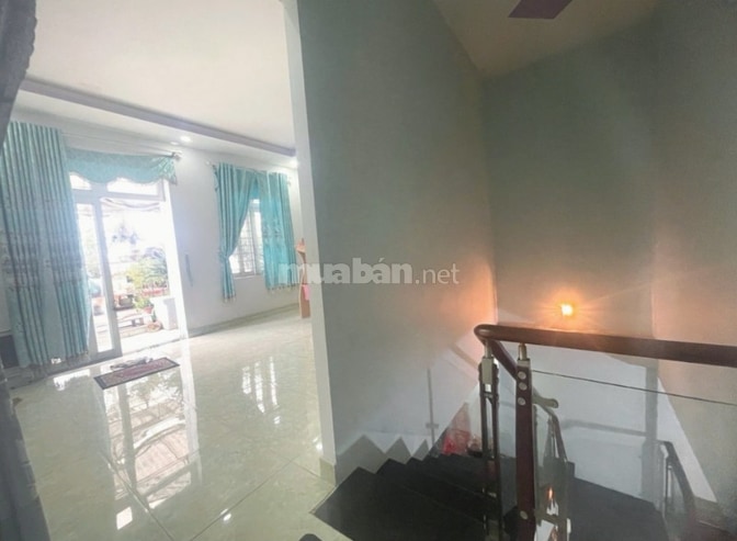 NHÀ MẶT TIỀN, 2 TẦNG, TÂN ĐÔNG HIỆP. 91M2. GIÁ 3 TỶ XX