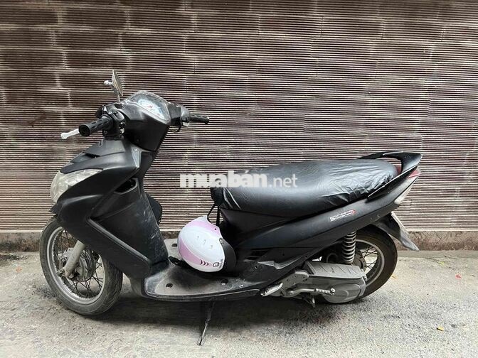 Yamaha Xe tay ga màu Đen