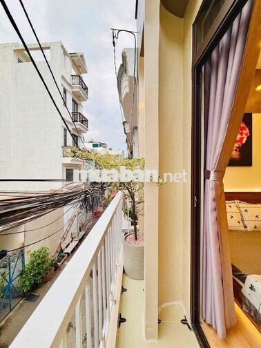 Nổi Bật 3 Tỷ 💵 3 Phòng Ngủ có Phòng Ngủ Tầng Trệt Đường Phan Huy Ích 📍