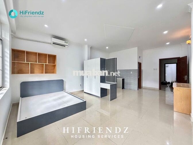 Khai trương studio ban công 40m2 ở được 3-4 người giá hạt dẻ