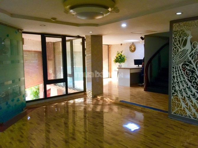 MBKD TÂY HỒ 40M2 2 MẶT TIỀN THANG MÁY 25TR/THÁNG