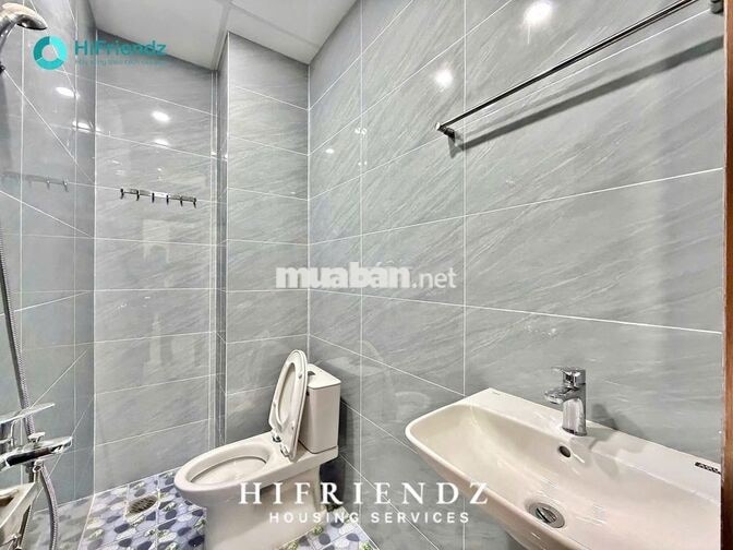 Khai trương studio ban công 40m2 ở được 3-4 người giá hạt dẻ