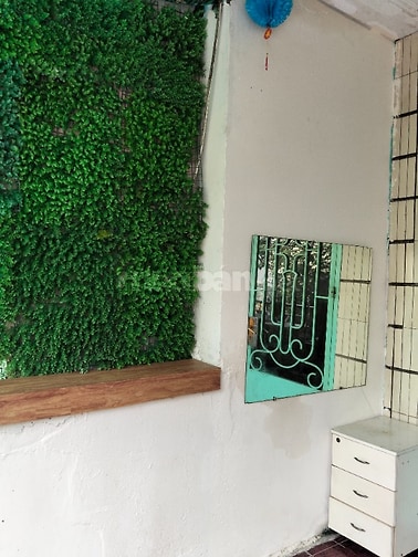 Cho sinh viên hoặc nhân viên thuê phòng rộng , giá rẻ