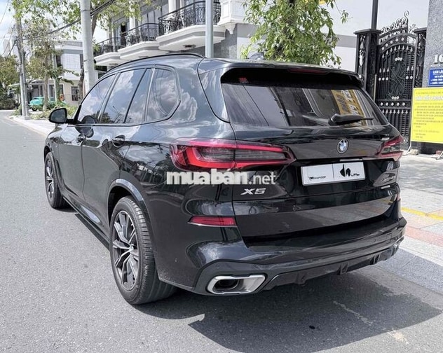 BMW X5 2023 Đen 15.000 km