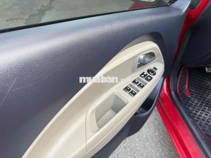 Kia Rio 2016 Đỏ 5 chỗ