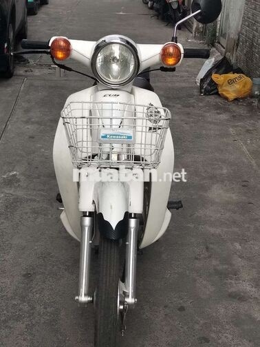Honda Cub Trắng Xăng 90% mới