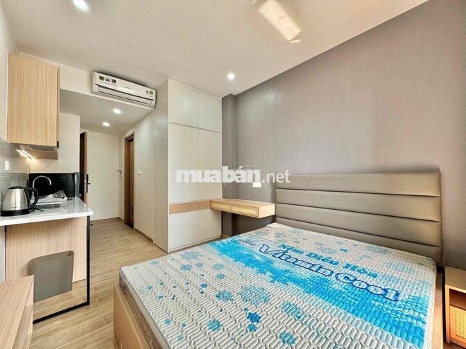 CĂN HỘ BAN CÔNG VÕ THỊ SÁU QUẬN 1  GẦN CÔNG VIÊN LÊ VĂN TÁM