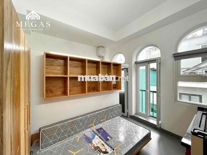 Căn Hộ Ban Công SIÊU THOÁNG - Full Nội Thất ngay Bảy Hiền