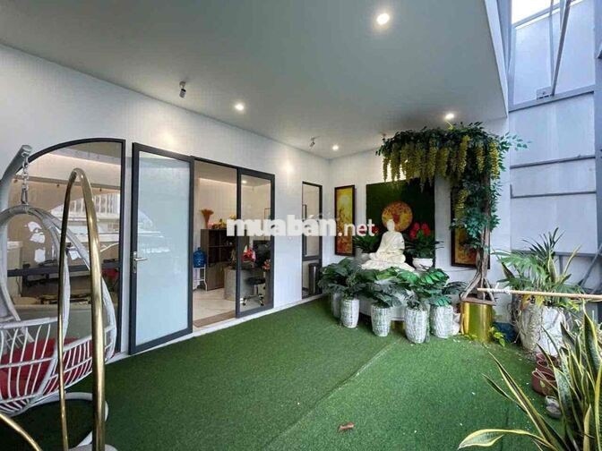 CHO THUÊ MẶT TIỀN TRUNG TÂM QUẬN 1