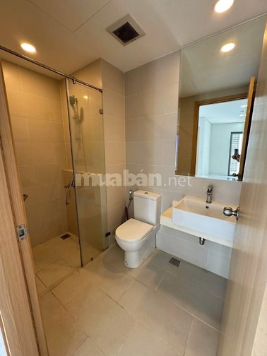 117m2, căn góc, 3PN, Chung cư Oriental Plaza -Tân Phú giá thuê 13 tr/t
