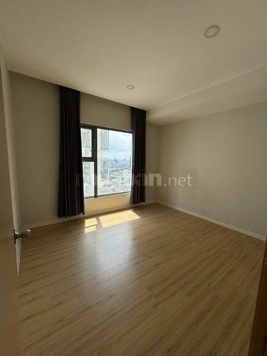 117m2, căn góc, 3PN, Chung cư Oriental Plaza -Tân Phú giá thuê 13 tr/t