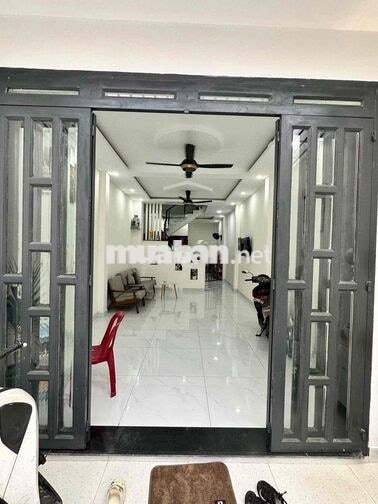 3 TẦNG BTCT LÊ TRỌNG TẤN GIÁP TÂN PHÚ-HẺM XE HƠI– 70M²/4PN-CHỈ 5T TL