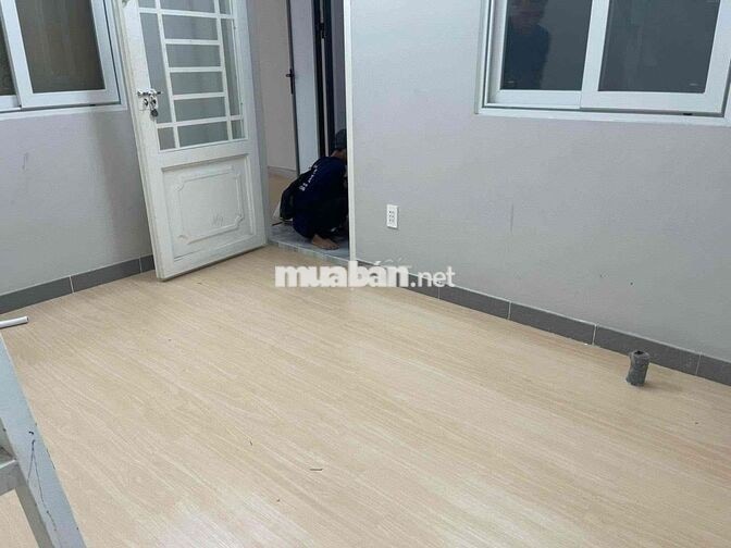 🏢 CHO THUÊ VĂN PHÒNG MẶT TIỀN BẠCH ĐẰNG, BÌNH THẠNH – ~63M² – 11–12TR/