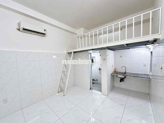 🔥PHÒNG GÁC SẴN MÁY LẠNH_CỬA SỔ GIẾNG TRỜI_GẦN NGÃ TƯ BẢY HIỀN