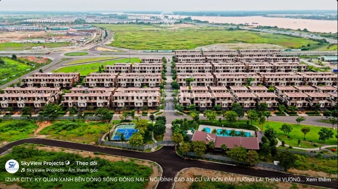 Nhà Phố Izumi City Mặt Tiền Kênh Cảnh Quan Lớn - Sống Giữa Mảng Xanh