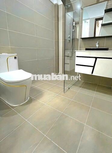 Cần cho thuê nhà MT 613B Đường 3/2 P.8 Q.10 ngay khúc Nguyễn Tiểu La
