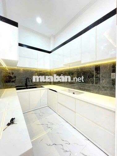 Cho Thuê Nhà 6x20m 2PN Hẻm Xe Hơi 1135 Huỳnh Tấn Phát