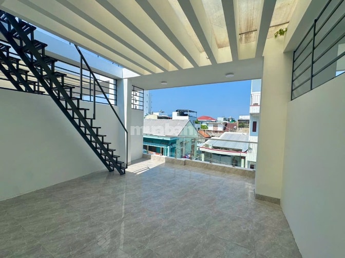 bán nhà(GẦN BIỂN) 72m2-3Tầng-3PN-Tháp Ba-bắc nha trang-chỉ 5ty350 