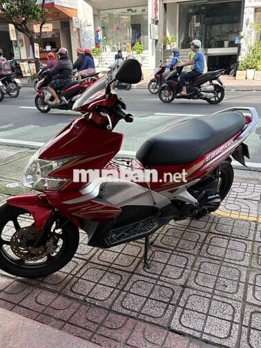 Honda Air Blade 2010 màu Đỏ