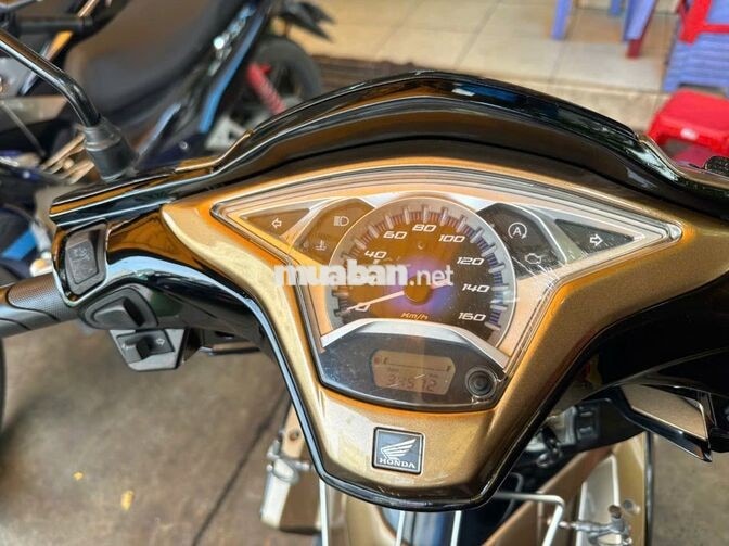 Honda Air Blade 125cc 2013 bs 81u1-08525